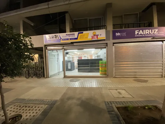 Plaza Egaña Semi Nuevo