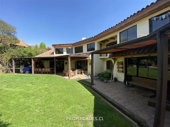 Casa En Venta De 6 Dormitorios En Los Domínicos