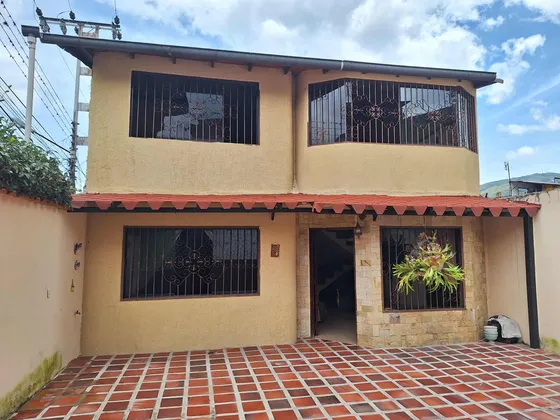 Js Casa En Venta En Arjona San Cristóbal