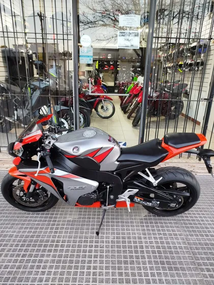 Honda Cbr 1000rr Fireblade - Mod 2010 - Impecable Estado Off