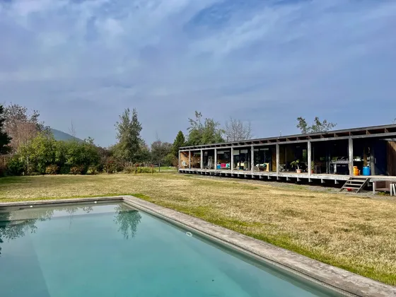 Dos Casas En Una! Condominio De Linderos