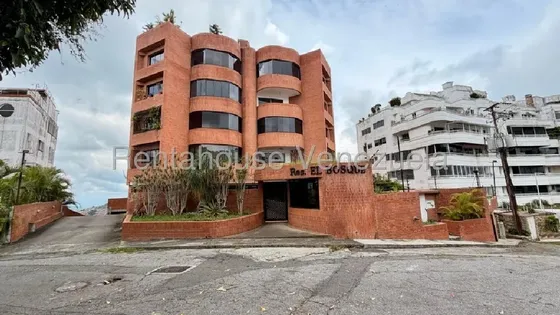 Apartamento En Venta En Urbanización Miranda 26-21157 Fn
