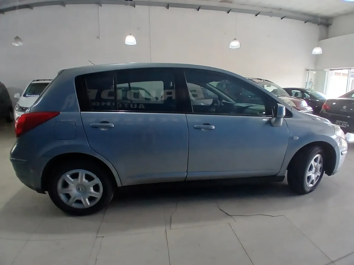 Miniatura 6