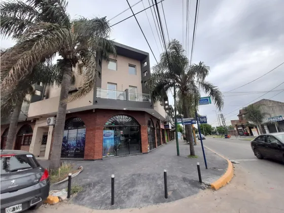Departamento Tipo Duplex 3 Ambientes En Alquiler