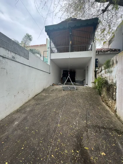 Alquilo Casa Para Negocio De 2 Pisos En Viejo Arroyo Hondo Próximo Al Body Shop