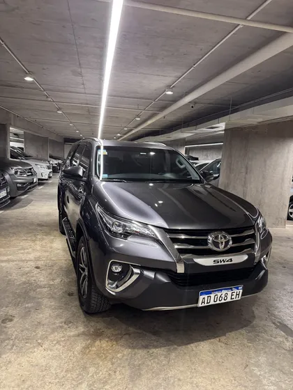 Toyota Sw4 2.8 Srx 177cv 4x4 7as At