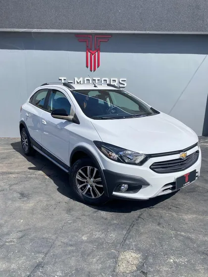 Chevrolet Onix 1.4mt Act