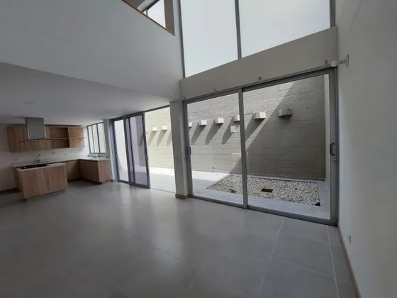  Casa En Venta Ubicada En Rionegro Sector Gualanday (26705).