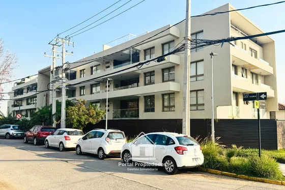 Departamento Tríplex, 3 Dormitorios, 3 Baños, La Reina