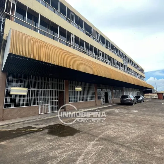 Inmobipiña Vende Edificio Comercial En Unare 2, Puerto Ordaz, Estado Bolivar, Fl