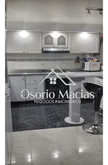 Venta De Casa Con Renta En El Bosque