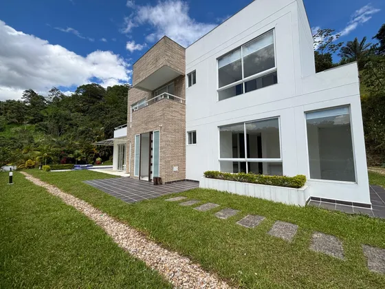 Casa Condominio En Venta En Vereda San Juan. Cod V1093037