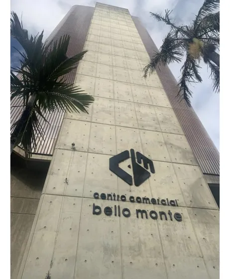 Alquiler De Oficina Av Rio De Janeiro, Colinas De Bello Monte 58m2