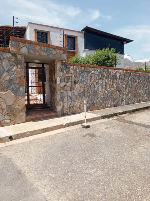 Casa Quinta En Urb. Sabana Larga, Prebo Valencia Edo Carabobo Calle Cerrada. Minerva K
