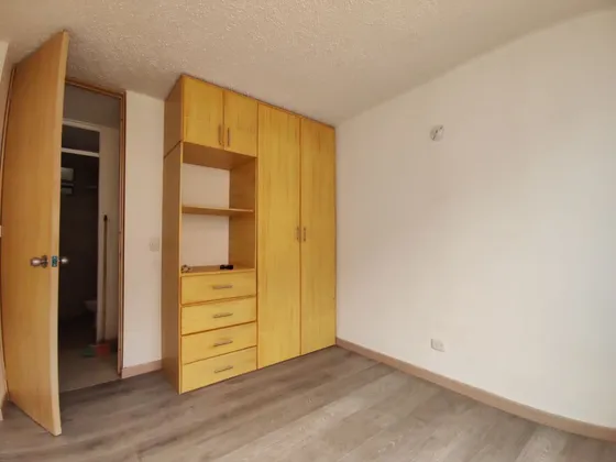 Zipaqirá - Apartamento 1er Piso  Totalmente Terminado