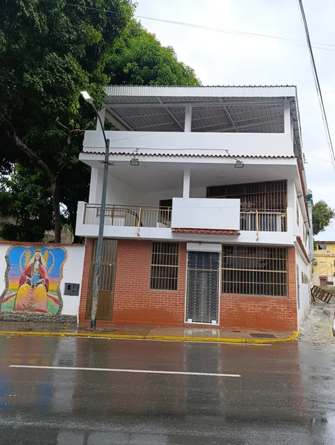 Alquiler Local Naiguata Vargas 