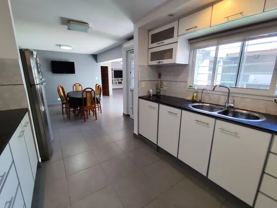 Casa Venta 6 Amb El Palomar Pileta Parrilla Cocher