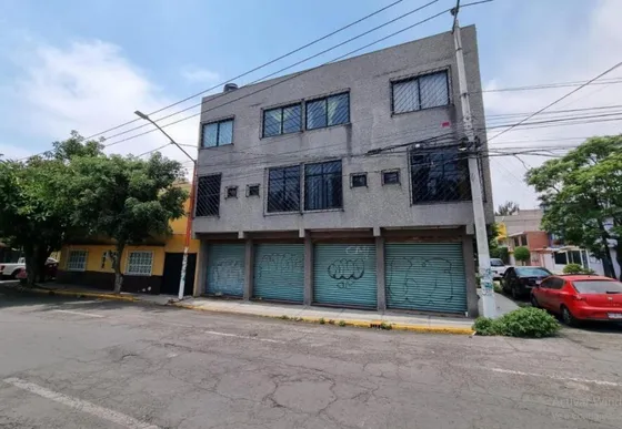 Edificio Comercial En Valle De Aragón