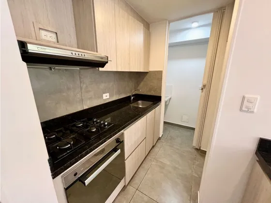 Se Vende Espectacular Apartameno En El Sector De La Av Centenario