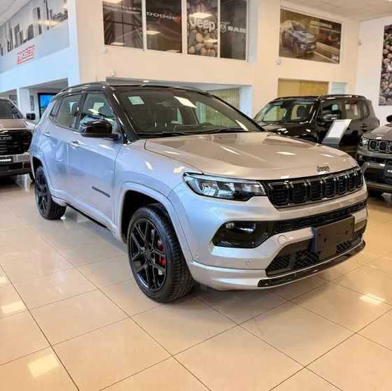 Jeep Compass 2.0 T Blackhawk Awd