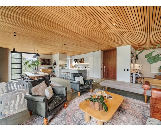 Venta De Exclusivo Apartamento Medellin- El Poblado - Campestre.