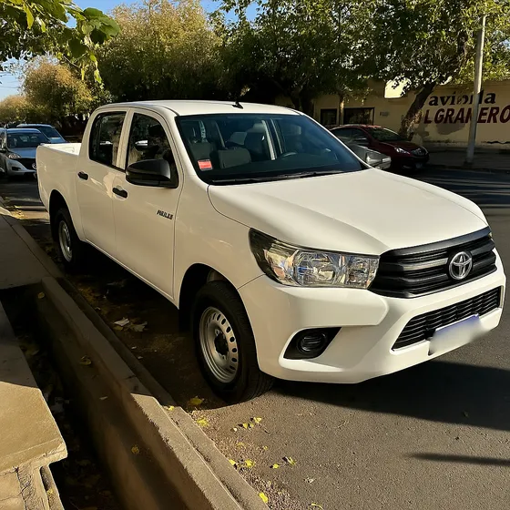 Toyota Hilux 2.4 Cs Dx 150cv 4x4