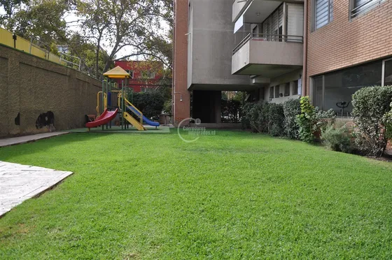 Departamento En Arriendo De 2 Dorm. En Ñuñoa