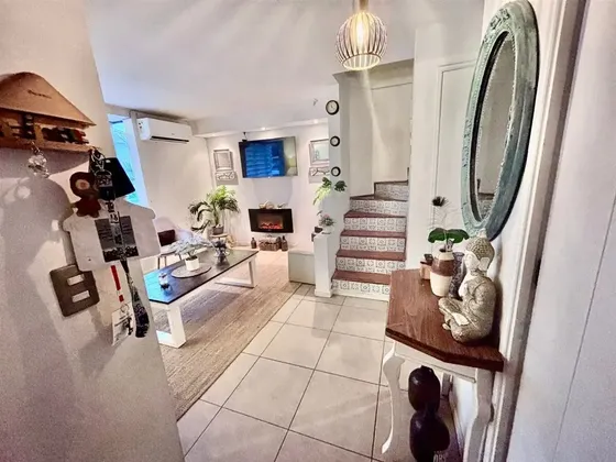 Casa En Venta De 3 Dorm. Maipú / Condominio Barrio Lautaro