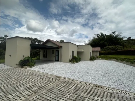 Rhbr-14684 (casa Campestre) 2 Niveles  (marinilla)