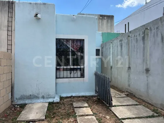 Casa En Venta En Paseos Chacmol, Junto Al Conalep Iii  Cancún