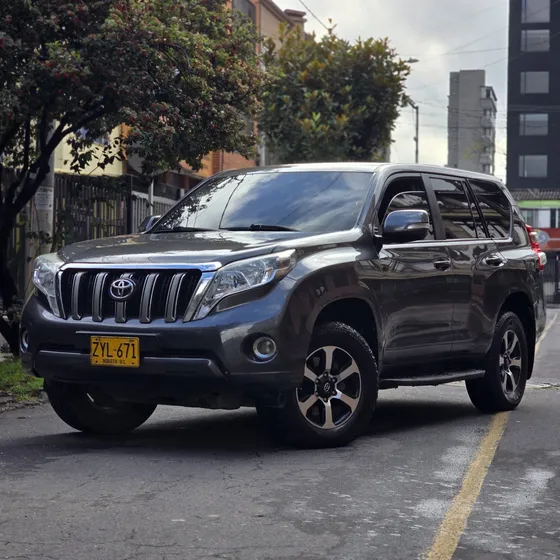 Toyota Prado 3.0 Tx