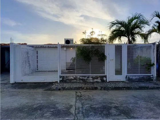 Se Vende Casa Urbanizacion Sol Del Este Ve08-402se-lfig