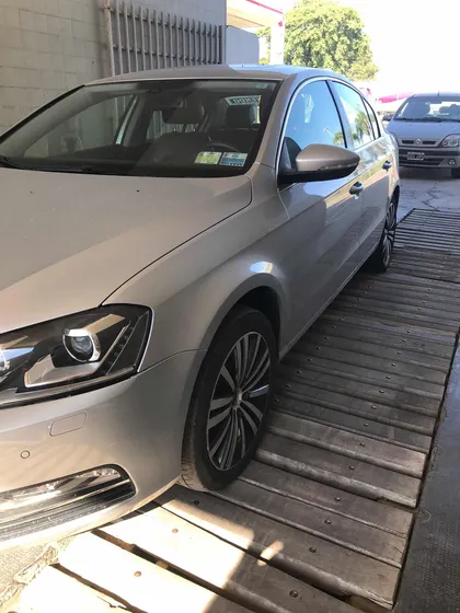 Volkswagen Passat 2.0 Luxury Tsi 211cv Dsg