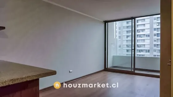 Se Vende Departamento De 1 Dorm. 1estacionamiento San Miguel