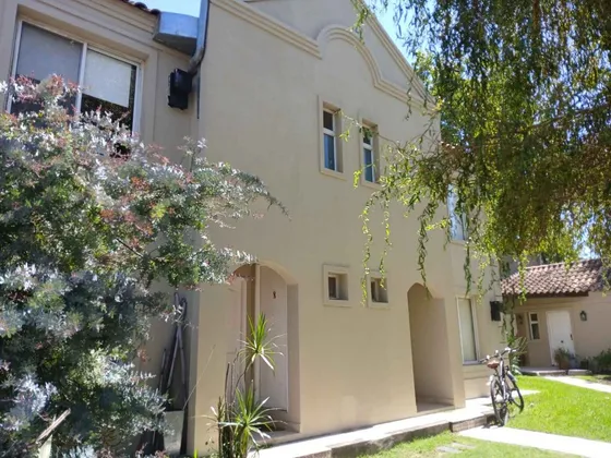¡oportunidad! - Venta - Departamento Con Cochera.