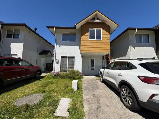 Excelente Casa A La Venta En Condominio Pto. Montt