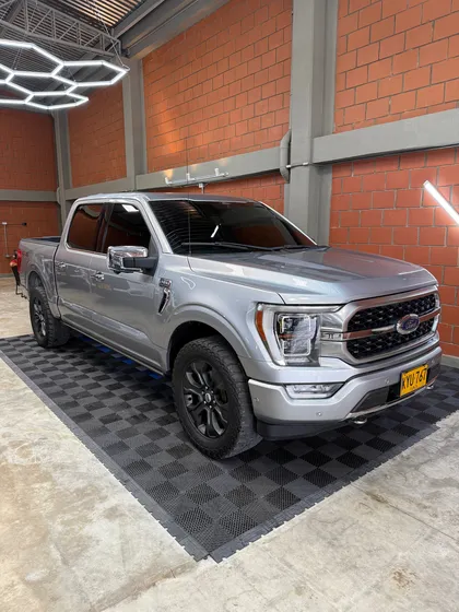 Ford F-150 3.3 Xlt