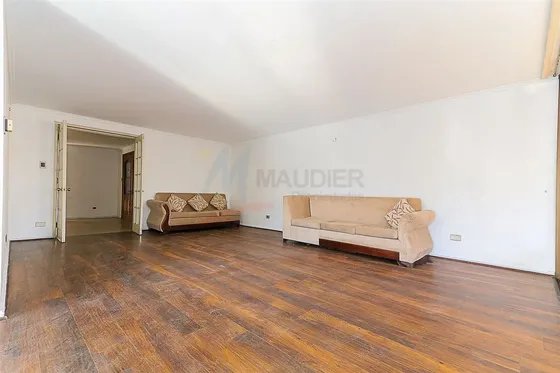 Departamento En Venta De 3 Dorm. En Las Condes