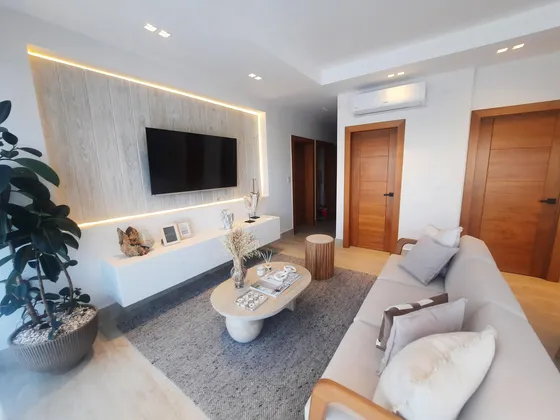 Se Venta Y/o Renta Apartamento Amueblado De 3 Habit. , En Cap Cana