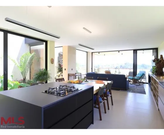 Espectacular Propiedad Ubicada Frente Al Embalse C...(mls#241348)