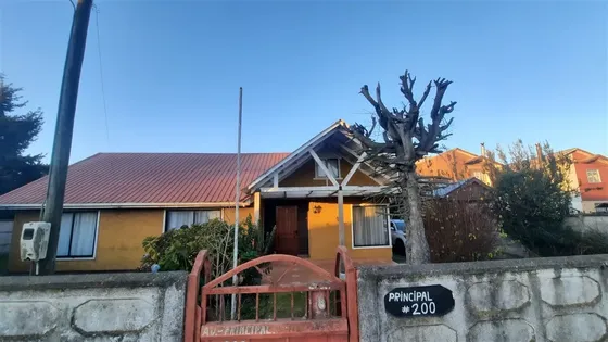 Casa En Arriendo De 6 Dorm. En Penco