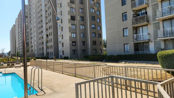 Se Vende Comodo Departamento En  Condominio Parque Curauma