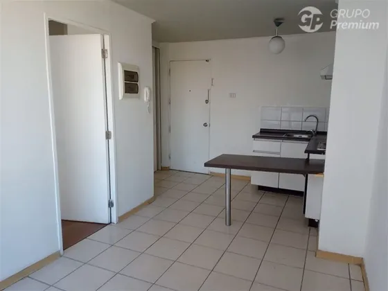 Departamento En Venta De 1 Dorm. En Independencia