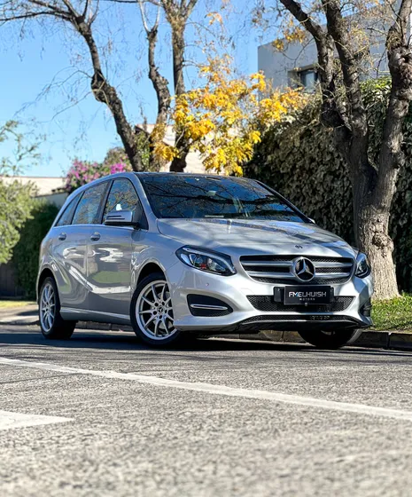 Mercedes-benz B 200