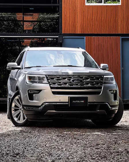 Ford Explorer 2.3 Limited 4x4