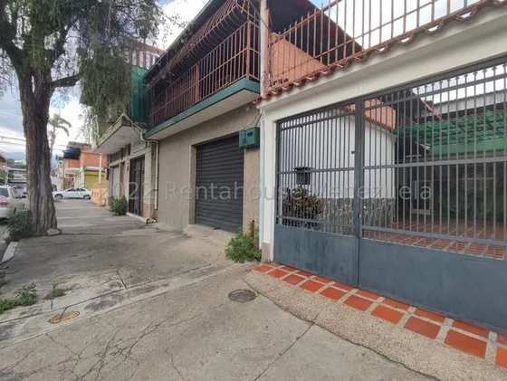 Gbf 25-16310 La Barraca Vendo Bella Y Amplia Casa Con Terreno Contácteme Ya.