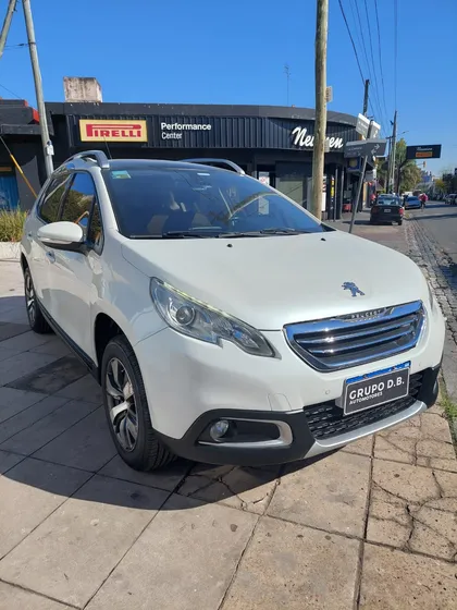 Peugeot 2008 1.6 Feline