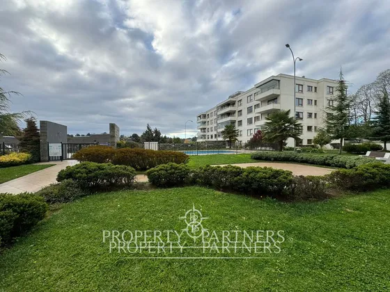 En Venta, Amplio Y Luminoso Departamento, Cumbres ...