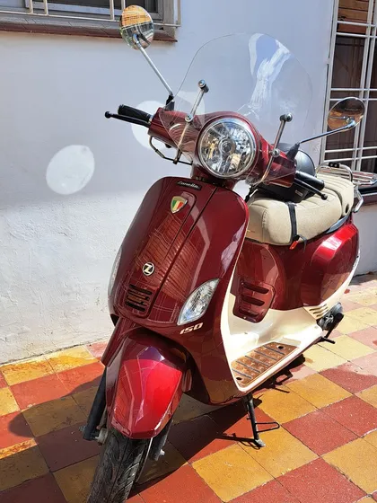Zanella Styler 150 Exclusive. Scooter