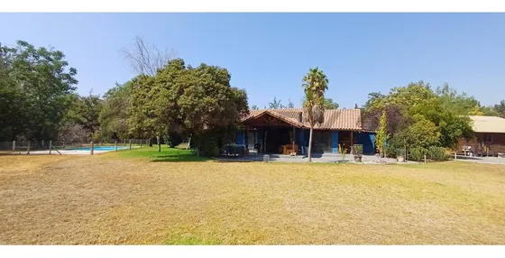Parcela En Batuco Con Casa Estilo Chilena 4d Y 3b